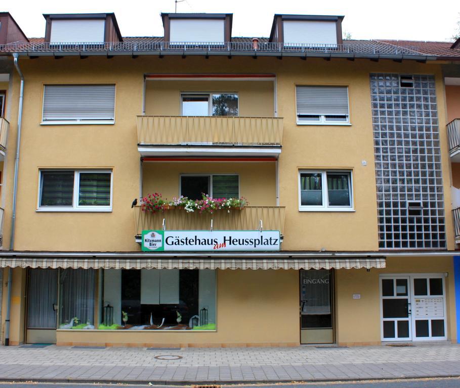 Gästehaus am Heuss-Platz Erlangen Exterior foto